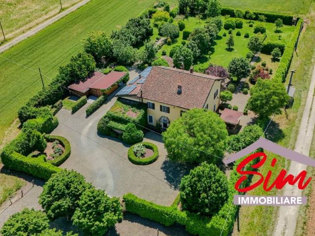 Villa Indipendente in vendita a Piemonte, Alessandria