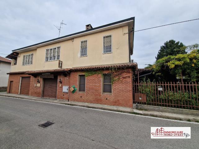 Villa Indipendente in vendita a Unione dei Comuni I Fontanili, Noviglio