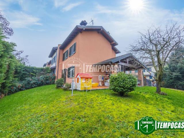 Villa Indipendente in vendita a Unione dei Comuni I Fontanili, Noviglio