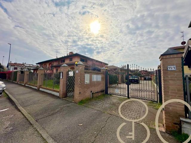 Villa Indipendente in vendita a Unione dei Comuni I Fontanili, Noviglio
