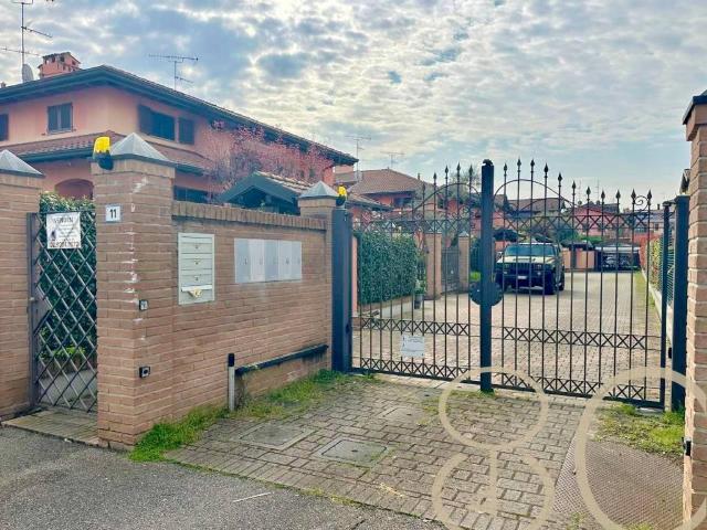 Villa Indipendente in vendita a Unione dei Comuni I Fontanili, Noviglio