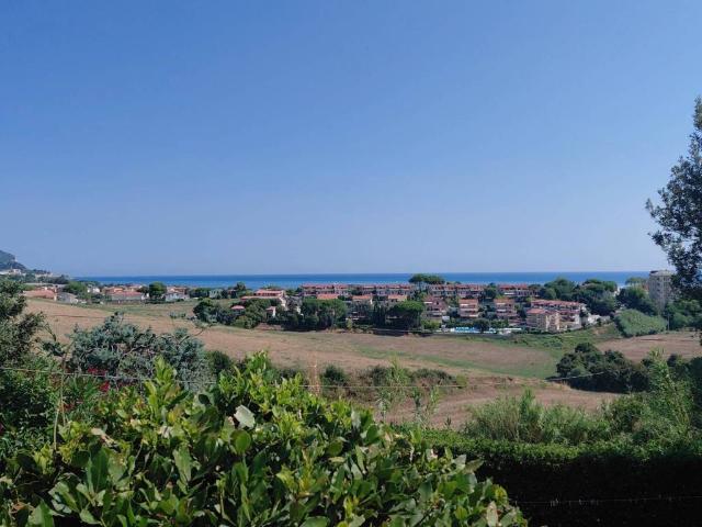Villa Indipendente in vendita a Marcelli, Numana