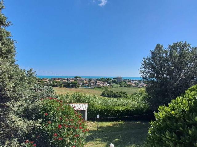Villa Indipendente in vendita a Marche, Ancona