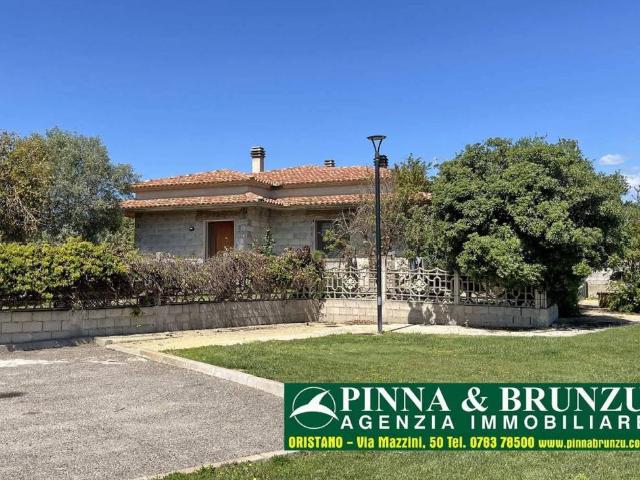 Villa Indipendente in vendita a Nurachi, Sardigna/Sardegna