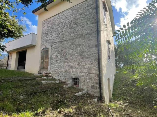 Villa Indipendente in vendita a Nusco, Campania