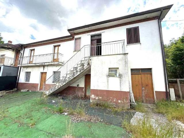 Villa Indipendente in vendita a Nusco, Campania