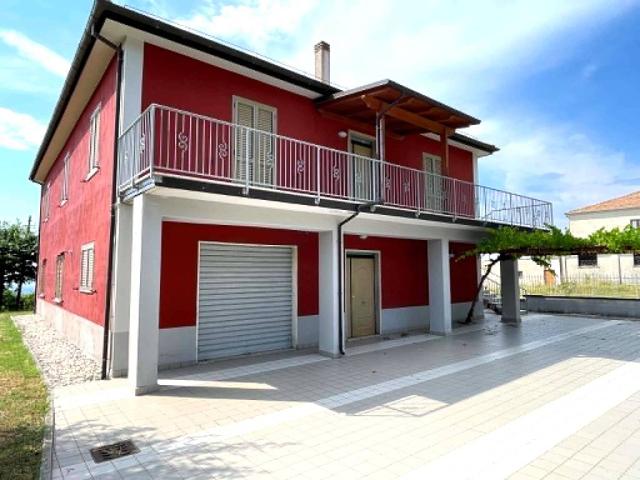 Villa Indipendente in vendita a Nusco, Avellino