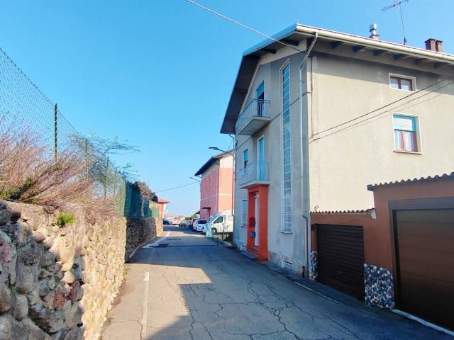 Villa Indipendente in vendita a Piemonte, Biella