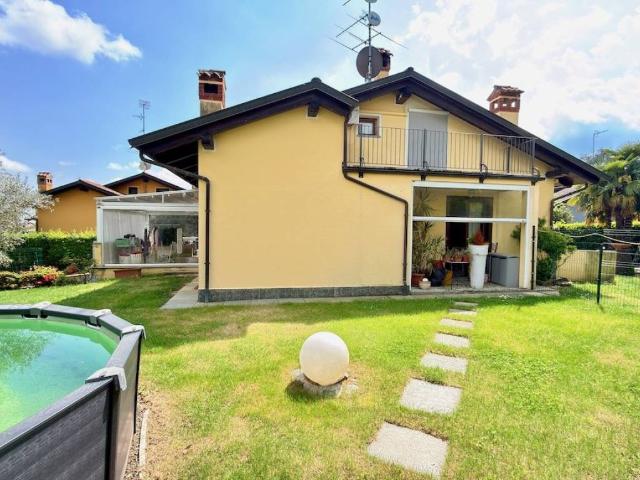 Villa Indipendente in vendita a Castellazzo, Occhieppo Superiore