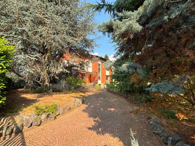 Villa Indipendente in vendita a Piemonte, Biella