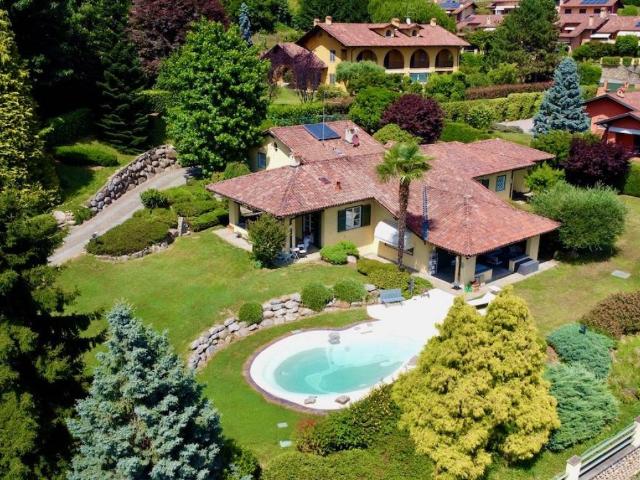 Villa Indipendente in vendita a Piemonte, Biella