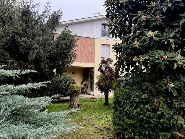 Villa Indipendente in vendita a Santa Maria Maddalena, Occhiobello
