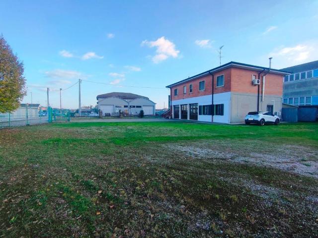 Villa Indipendente in vendita a Santa Maria Maddalena, Occhiobello