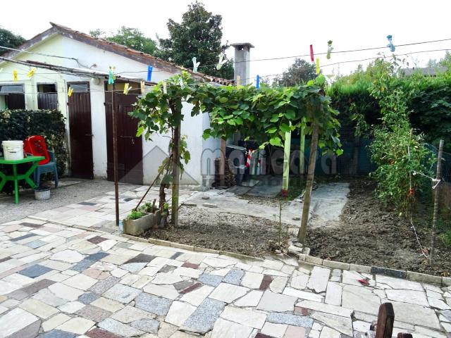 Villa Indipendente in vendita a Occhiobello, Veneto