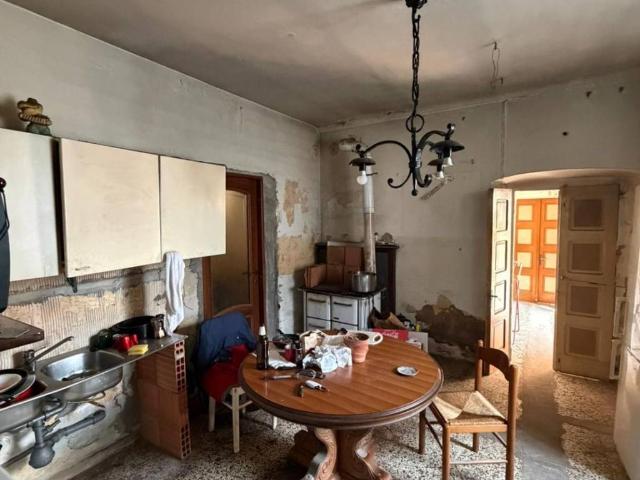 Villa Indipendente in vendita a Piemonte, Alessandria