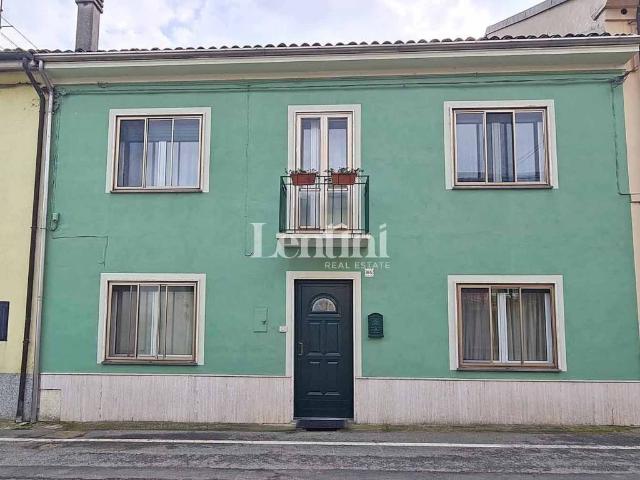 Villa Indipendente in vendita a Piemonte, Alessandria
