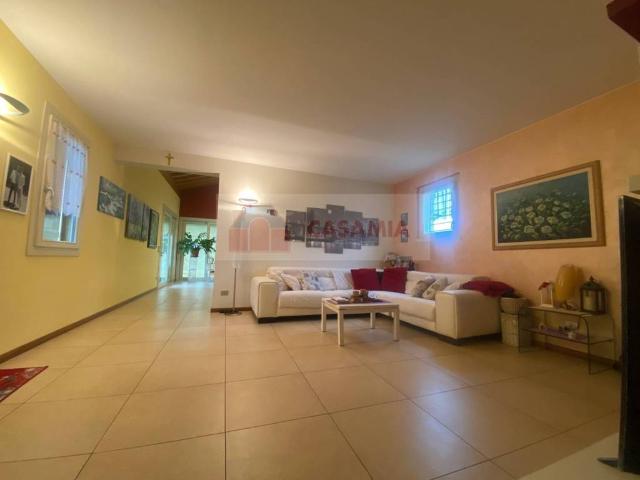 Villa Indipendente in vendita a Oderzo, Veneto
