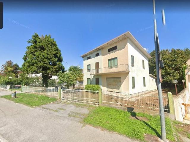 Villa Indipendente in vendita a Oderzo, Veneto