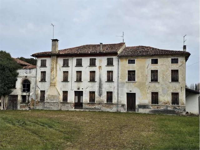 Villa Indipendente in vendita a Camino, Oderzo