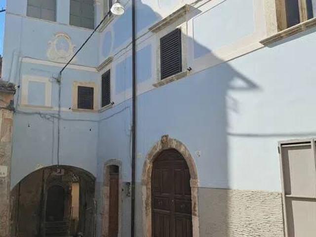Villa Indipendente in vendita a Ofena, Abruzzo
