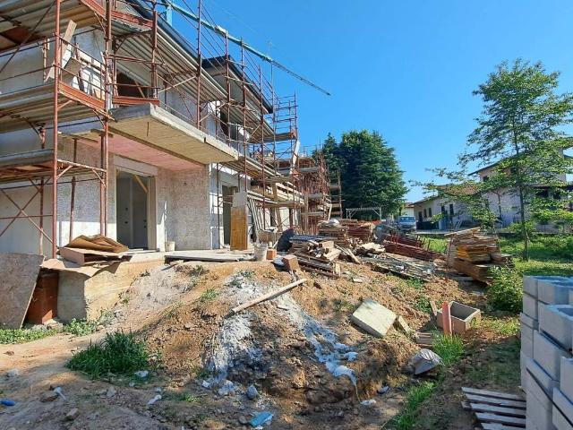 Villa Indipendente in vendita a Oggiona Con Santo Stefano, Lombardia