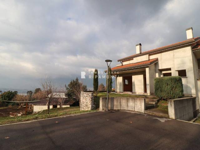 Villa Indipendente in vendita a Imberido, Oggiono