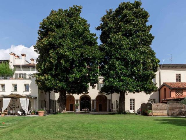 Villa Indipendente in vendita a Molera, Oggiono