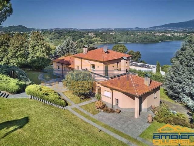 Villa Indipendente in vendita a Imberido, Oggiono