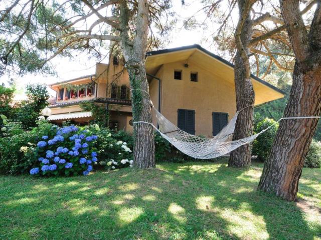 Villa Indipendente in vendita a Molera, Oggiono