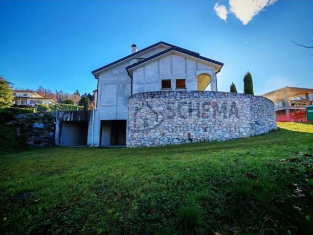 Villa Indipendente in vendita a Imberido, Oggiono