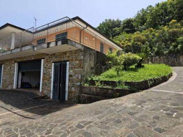 Villa Indipendente in vendita a Ogliastro Cilento, Campania