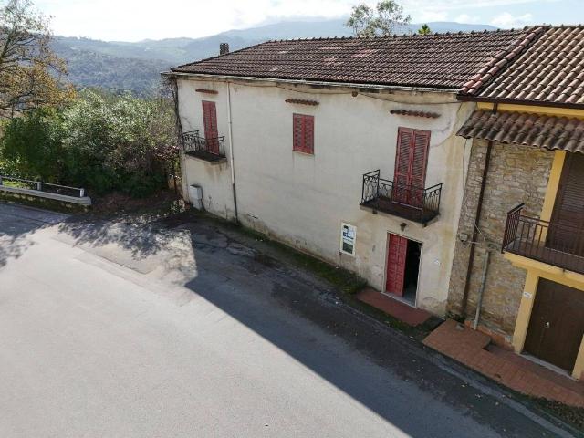 Villa Indipendente in vendita a Ogliastro Cilento, Campania