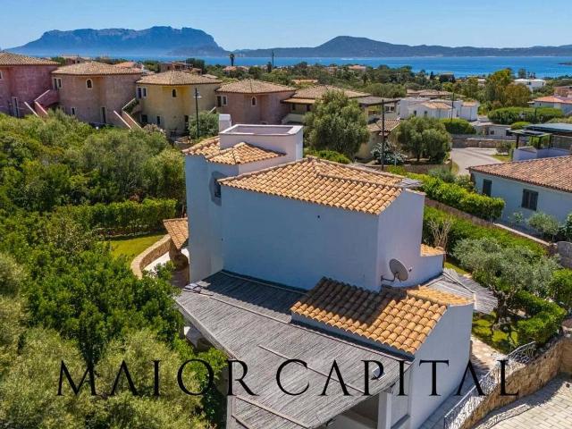 Villa Indipendente in vendita a San Pantaleo, Sardigna/Sardegna