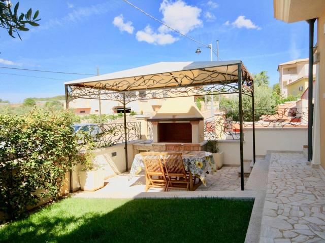 Villa Indipendente in vendita a Sa Minda Noa, San Pantaleo