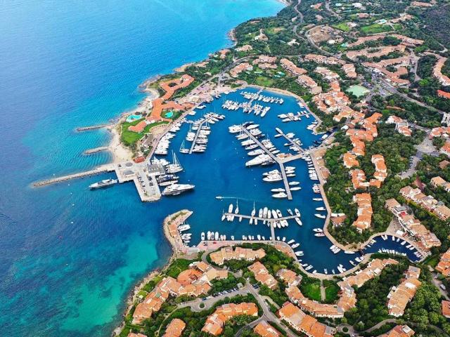 Villa Indipendente in vendita a San Pantaleo, Sardigna/Sardegna