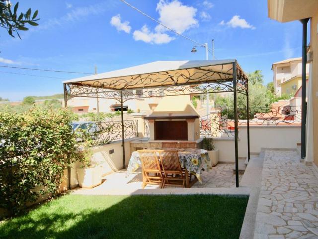 Villa Indipendente in vendita a Sa Minda Noa, San Pantaleo