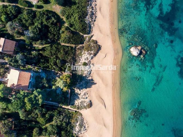 Villa Indipendente in vendita a Punta Ceraso, San Pantaleo