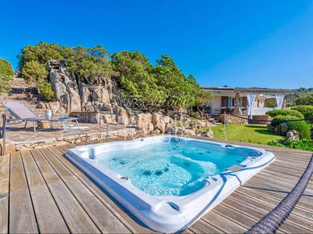 Villa Indipendente in vendita a Residence Ginepro, San Pantaleo