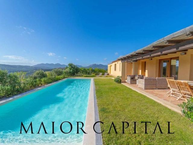 Villa Indipendente in vendita a San Pantaleo, Sardigna/Sardegna