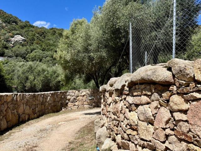 Villa Indipendente in vendita a San Pantaleo, Sassari