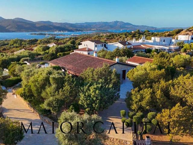 Villa Indipendente in vendita a Rudalza, San Pantaleo