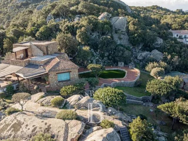 Villa Indipendente in vendita a San Pantaleo, Sardigna/Sardegna