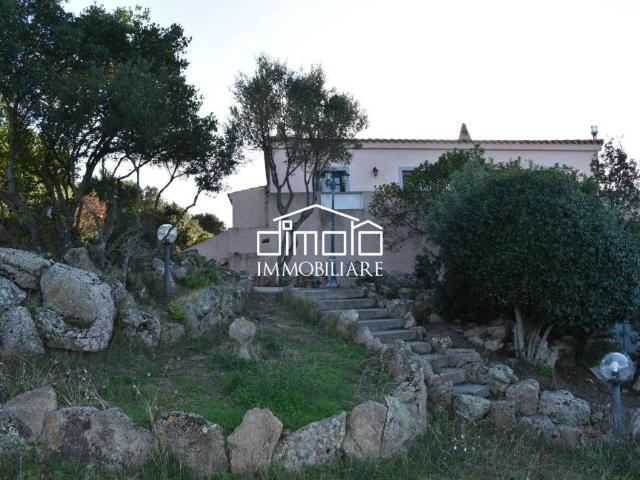 Villa Indipendente in vendita a San Pantaleo, Sardigna/Sardegna