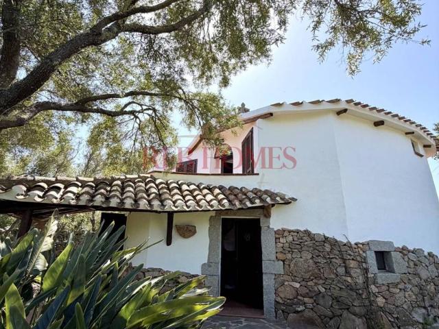 Villa Indipendente in vendita a San Pantaleo, Sardigna/Sardegna