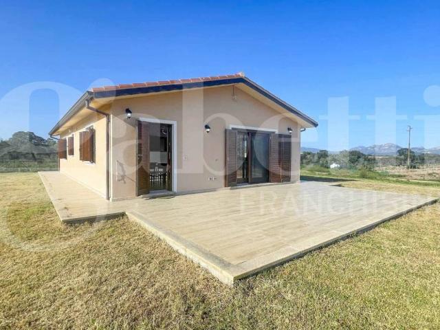 Villa Indipendente in vendita a San Pantaleo, Sardigna/Sardegna