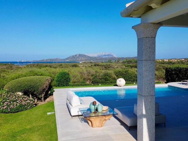Villa Indipendente in vendita a Lido del Sole, San Pantaleo