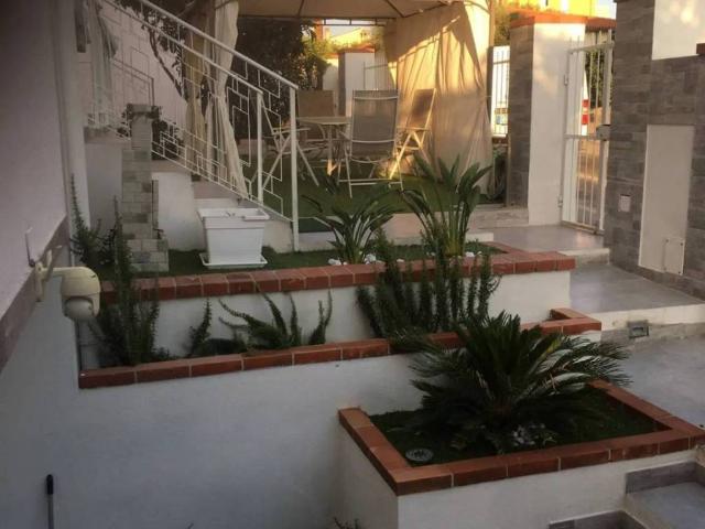 Villa Indipendente in vendita a San Pantaleo, Sardigna/Sardegna