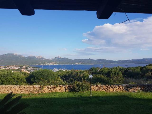 Villa Indipendente in vendita a San Pantaleo, Sardigna/Sardegna