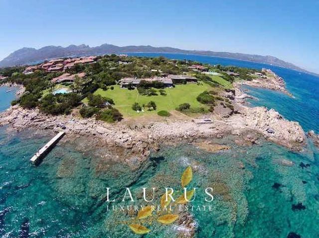 Villa Indipendente in vendita a San Pantaleo, Sardigna/Sardegna
