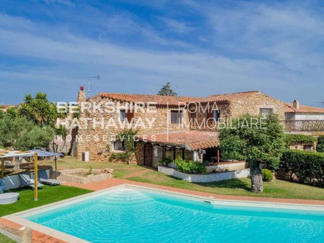 Villa Indipendente in vendita a San Pantaleo